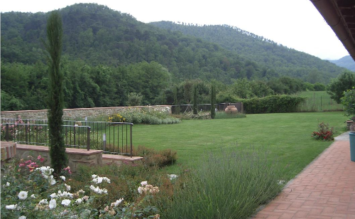 Realizzazione di locale interrato con sovrapposto giardino